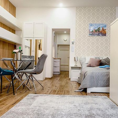 Bellini Apartment Budapest Bagian luar foto