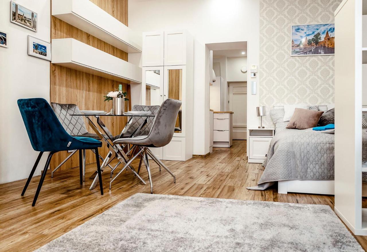 Bellini Apartment Budapest Bagian luar foto